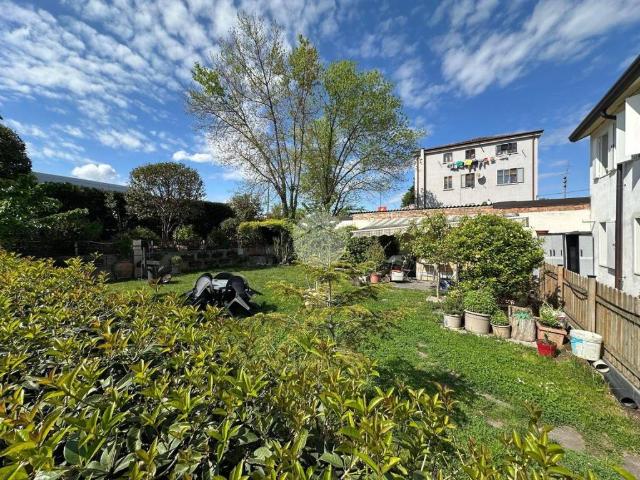 Villa Indipendente in vendita a Mandriola, Albignasego