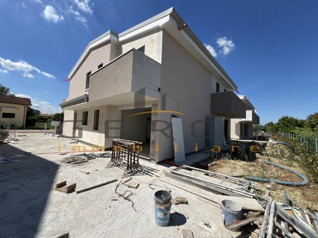 Villa Indipendente in vendita a Albignasego, Veneto