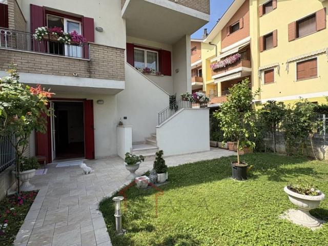 Villa Indipendente in vendita a Carpanedo, Albignasego