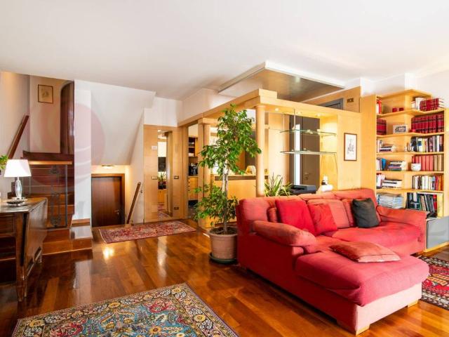 Villa Indipendente in vendita a Lion, Albignasego