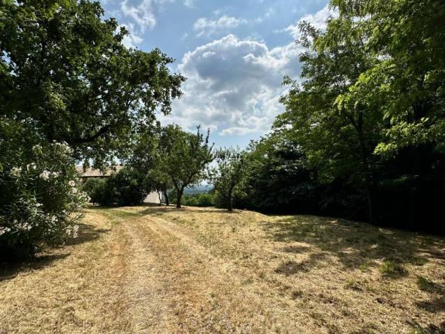 Villa Indipendente in vendita a Colline Matildiche, Re