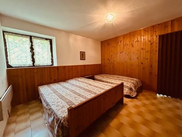 Villa Indipendente in vendita a Albino, Lombardia