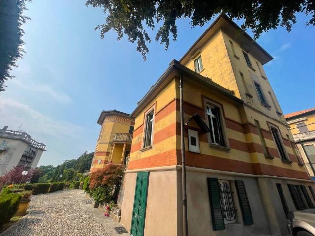 Villa Indipendente in vendita a Valdarno, Albizzate
