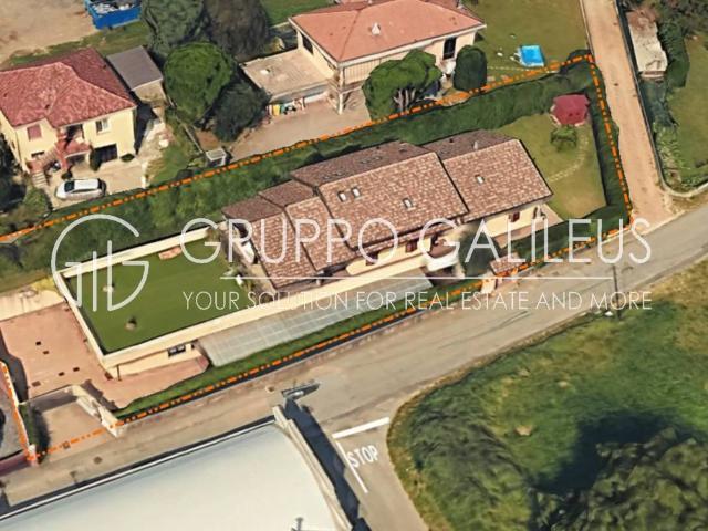 Villa Indipendente in vendita a Valdarno, Albizzate