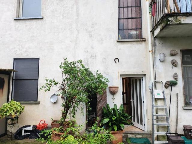 Villa Indipendente in vendita a Albonese, Lombardia