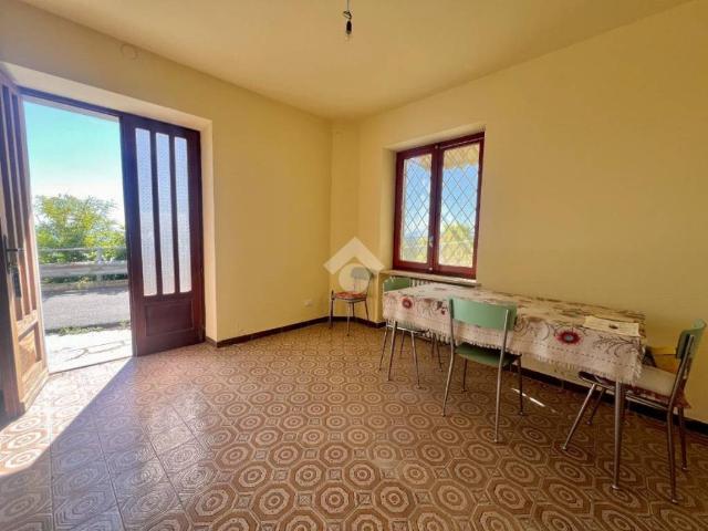 Villa Indipendente in vendita a Piemonte, Asti