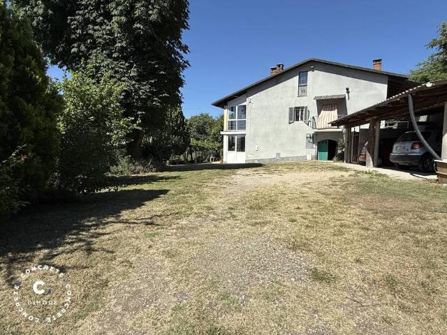 Villa Indipendente in vendita a Piemonte, Asti