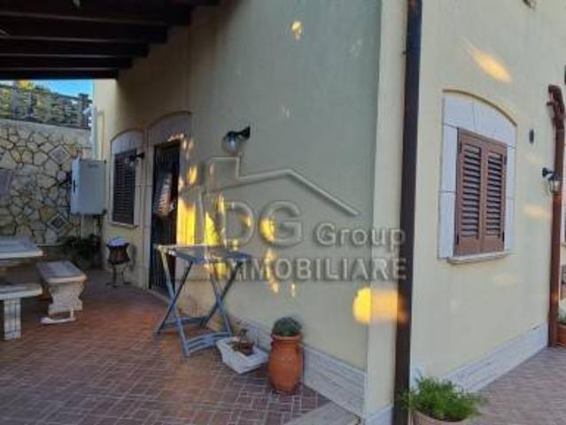 Villa Indipendente in vendita a Alcamo, Sicilia