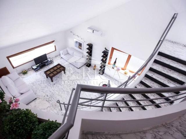 Villa Indipendente in vendita a Alcamo, Sicilia