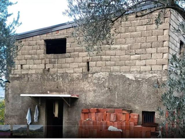 Villa Indipendente in vendita a Alcara Li Fusi, Sicilia