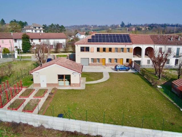 Villa Indipendente in vendita a Piemonte, Alessandria