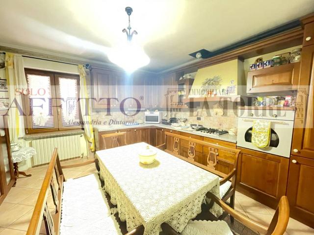 Villa Indipendente in vendita a Piemonte, Alessandria