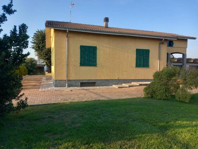 Villa Indipendente in vendita a Piemonte, Alessandria