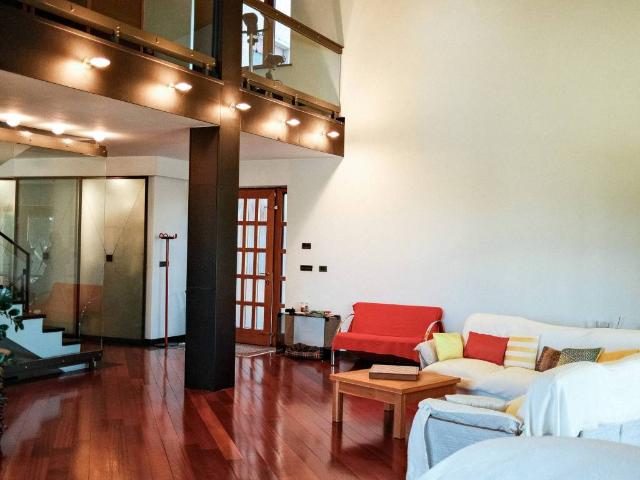 Villa Indipendente in vendita a Piemonte, Alessandria