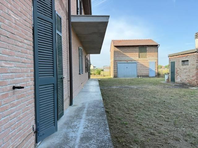 Villa Indipendente in vendita a Piemonte, Alessandria