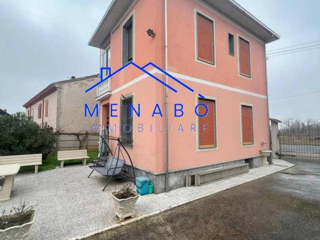 Villa Indipendente in vendita a Piemonte, Alessandria