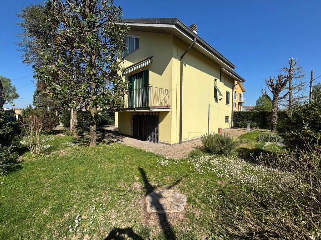 Villa Indipendente in vendita a Spinetta Marengo, Alessandria