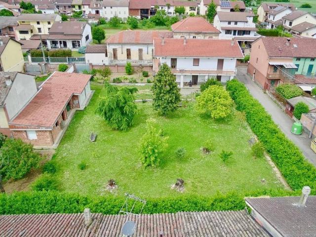 Villa Indipendente in vendita a Piemonte, Alessandria