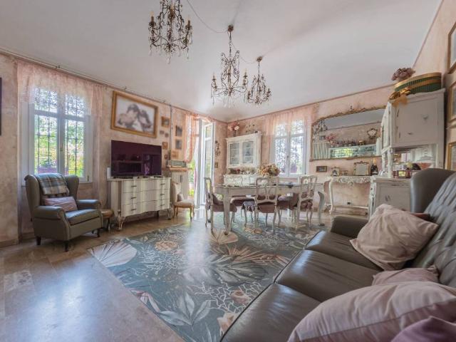 Villa Indipendente in vendita a Piemonte, Alessandria