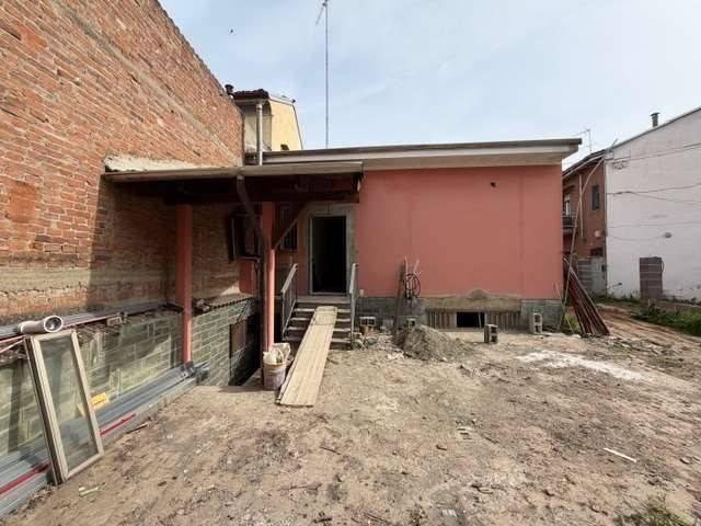 Villa Indipendente in vendita a Piemonte, Alessandria