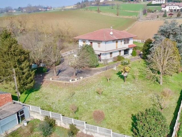 Villa Indipendente in vendita a Piemonte, Alessandria