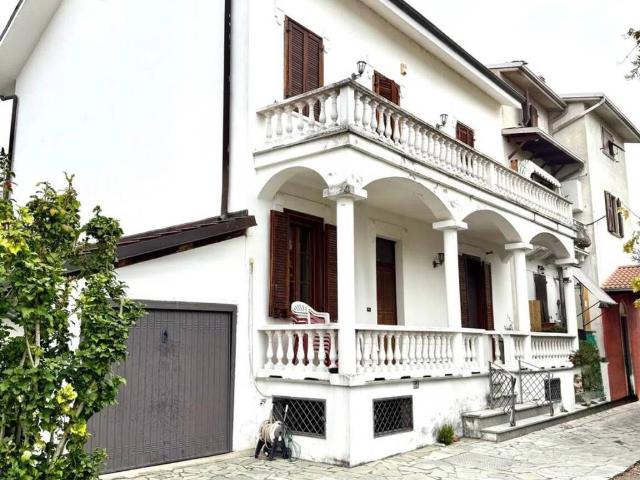 Villa Indipendente in vendita a Piemonte, Alessandria