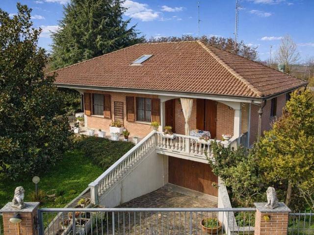 Villa Indipendente in vendita a Piemonte, Alessandria