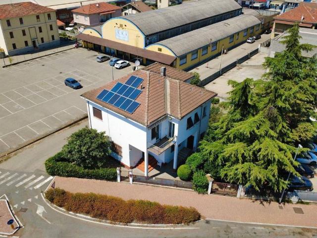 Villa Indipendente in vendita a Piemonte, Alessandria