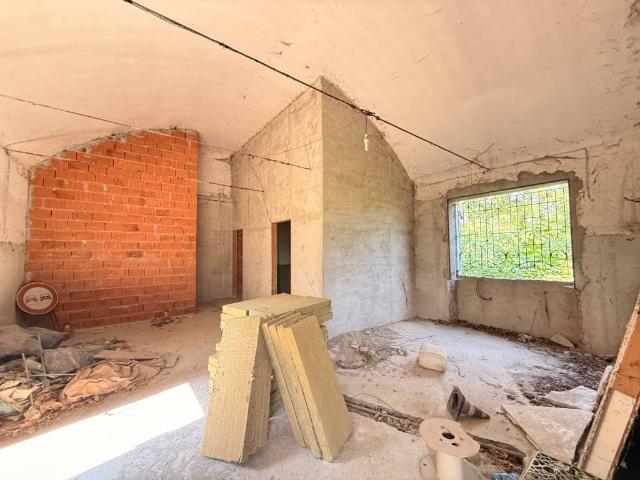 Villa Indipendente in vendita a Piemonte, Alessandria