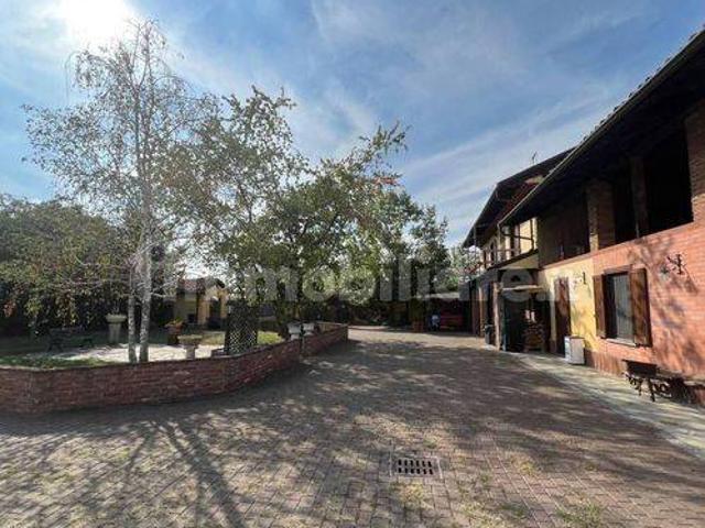 Villa Indipendente in vendita a Piemonte, Alessandria