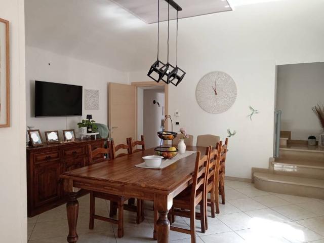 Villa Indipendente in vendita a Piemonte, Alessandria