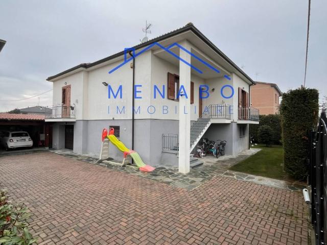 Villa Indipendente in vendita a Piemonte, Alessandria