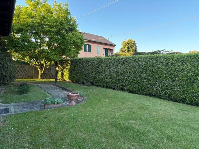Villa Indipendente in vendita a San Giuliano Vecchio, Alessandria