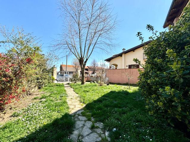 Villa Indipendente in vendita a Piemonte, Alessandria