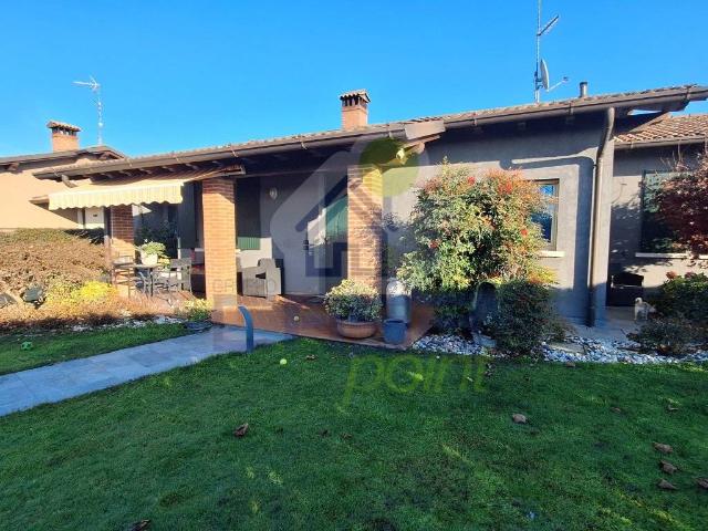 Villa Indipendente in vendita a Alfianello, Lombardia