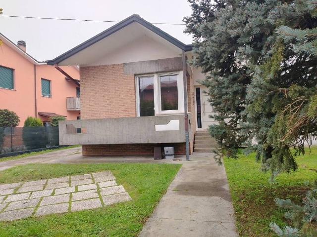 Villa Indipendente in vendita a Unione dei comuni della Bassa Romagna, Alfonsine