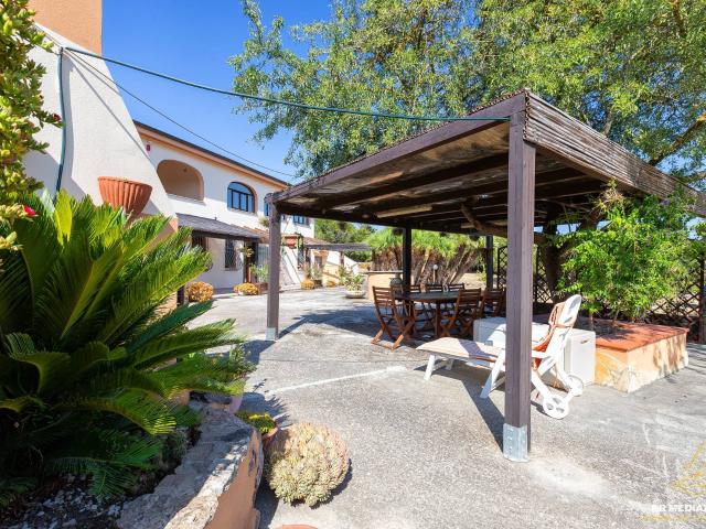Villa Indipendente in vendita a Alghero, Sardigna/Sardegna