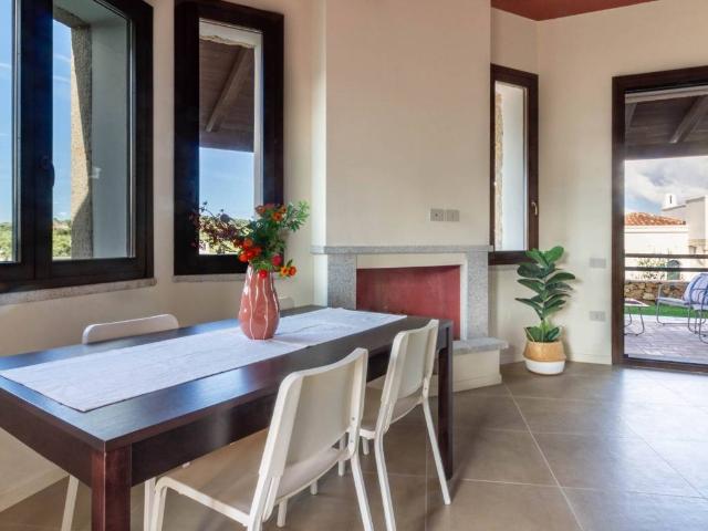 Villa Indipendente in vendita a Alghero, Sardigna/Sardegna