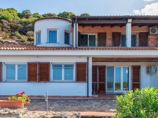 Villa Indipendente in vendita a Alghero, Sardigna/Sardegna