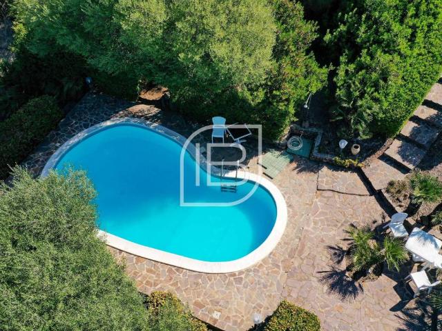 Villa Indipendente in vendita a Alghero, Sardigna/Sardegna