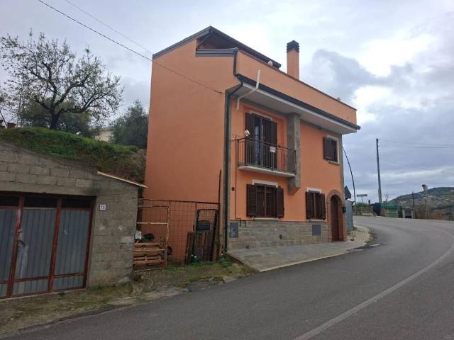 Villa Indipendente in vendita a Aliano, Basilicata