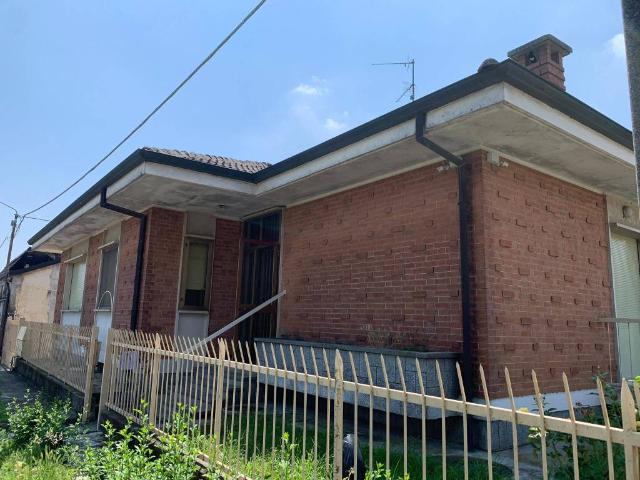 Villa Indipendente in vendita a Piemonte, Vercelli