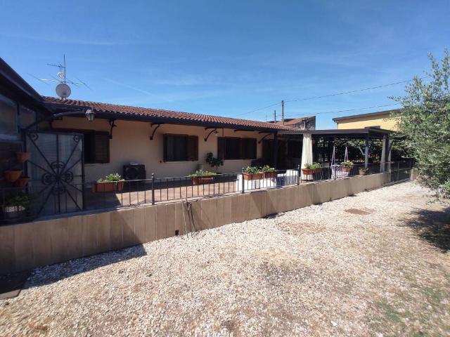 Villa Indipendente in vendita a Alife, Campania