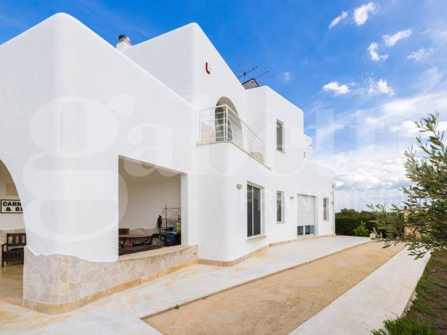 Villa Indipendente in vendita a Puglia, Lecce
