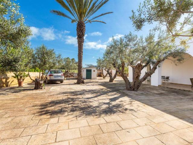 Villa Indipendente in vendita a Puglia, Lecce