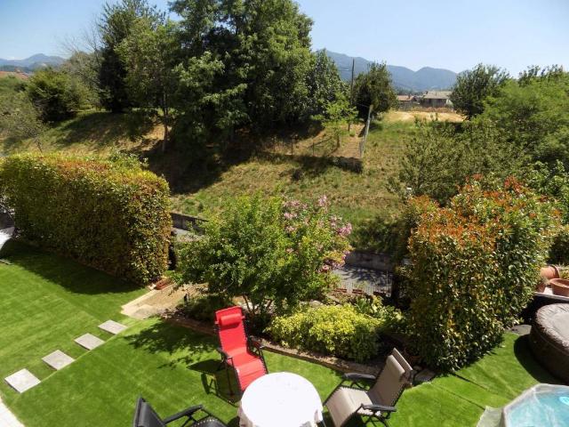 Villa Indipendente in vendita a Almenno San Salvatore, Lombardia