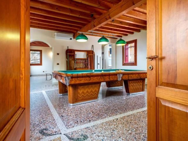 Villa Indipendente in vendita a Alonte, Veneto
