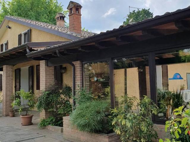 Villa Indipendente in vendita a Castelnuovo Fogliani, Alseno