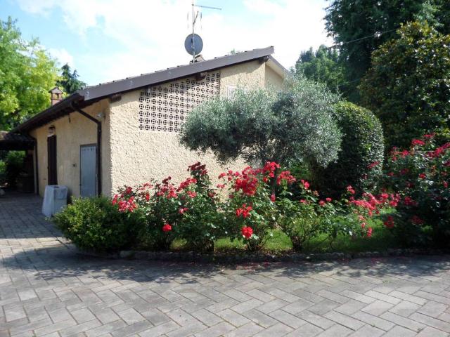 Villa Indipendente in vendita a Alseno, Reggio Emilia