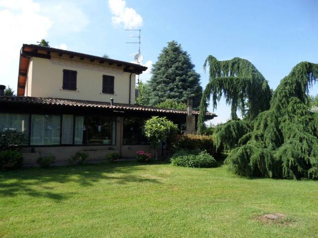 Villa Indipendente in vendita a Lusurasco, Alseno
